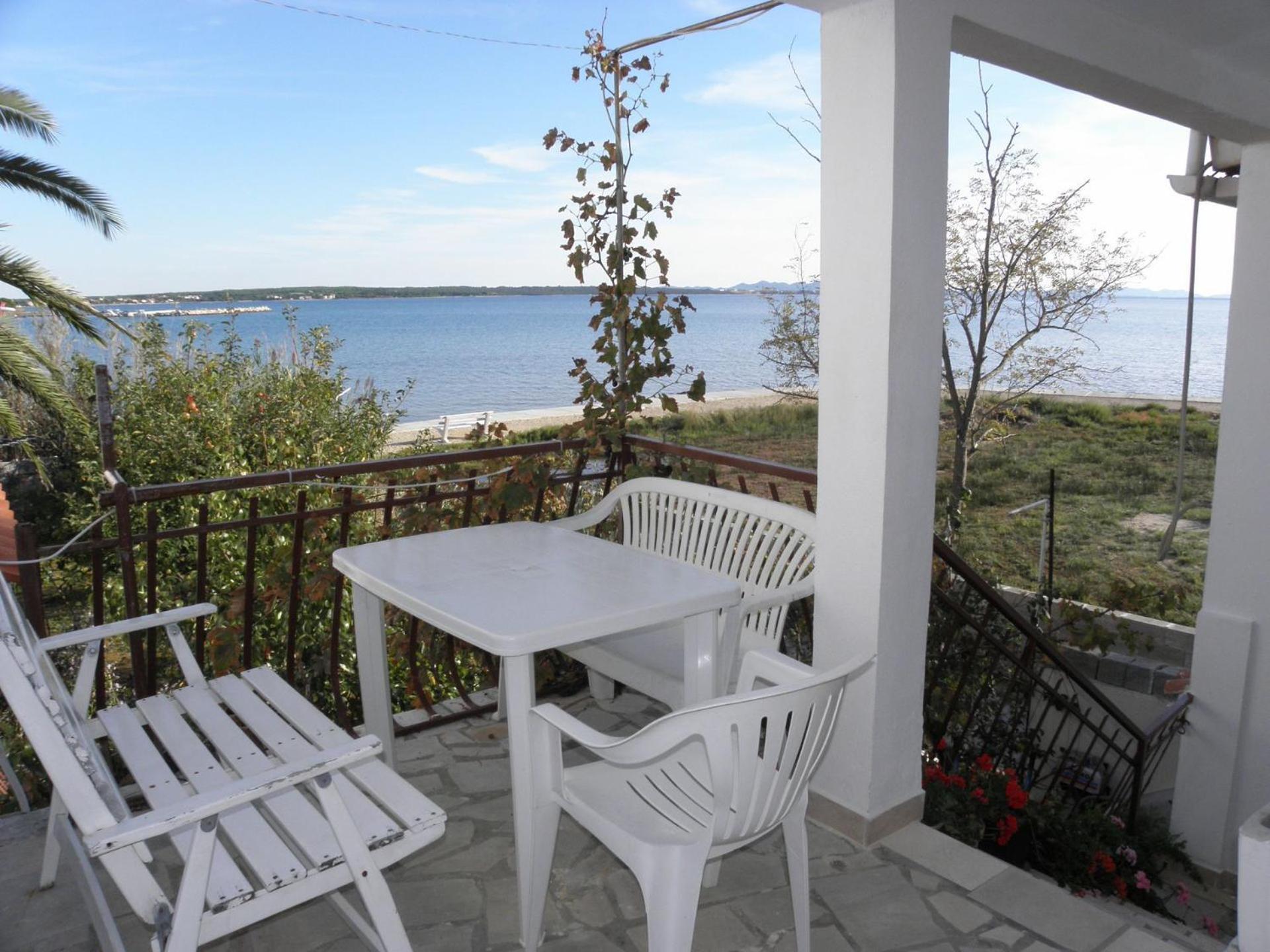 Apartments Teo Privlaka  Εξωτερικό φωτογραφία